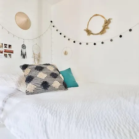 Elegant Studio Au Coeur De Montmartre Париж